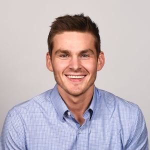 Meet your Posher, Tom
